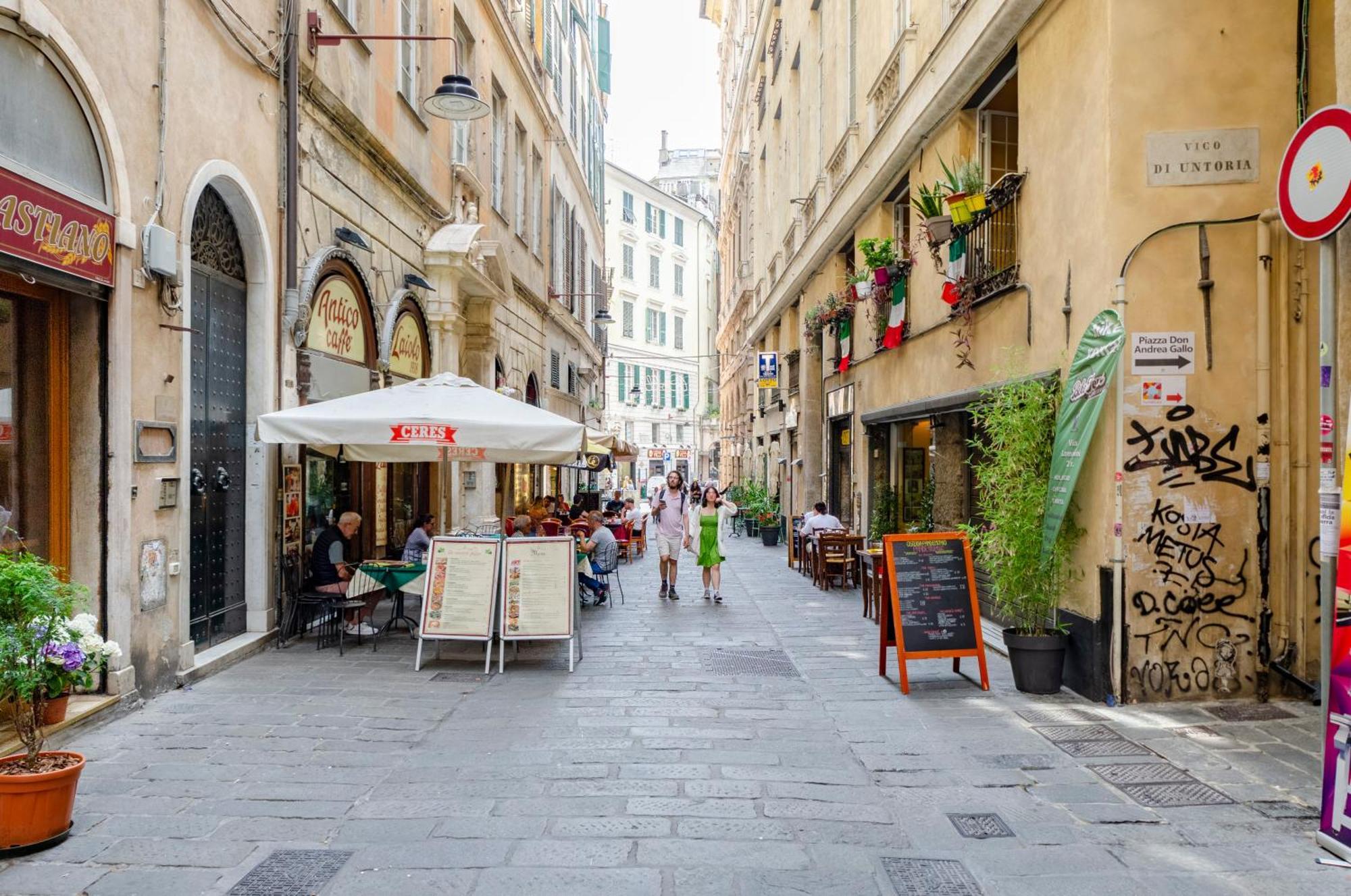 Castelli'S Apartments Campo 10 Genoa Exterior photo